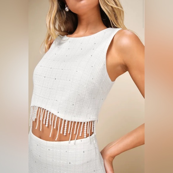 Lulu’s Voguish Ways White Tweed Pearl Fringe Crop Top - Picture 3 of 6